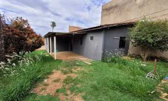 Imagem 2: Casa Vila Jacy, 3 quartos com suíte, piscina, varanda, churrasqueira e garagem coberta