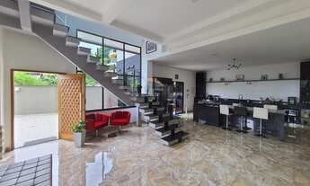 Imagem 4: Casa cinematográfica na Taquara PORTEIRA FECHADA