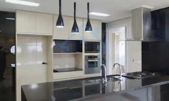 Imagem 6: Apartamento Cobertura Duplex com ótima planta, bem arejado e ventilado, 300 metros do metr