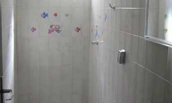 Imagem 7: Sacada. Piso madeira. 2 dorm com 1 suíte. Bairro Bacacheri