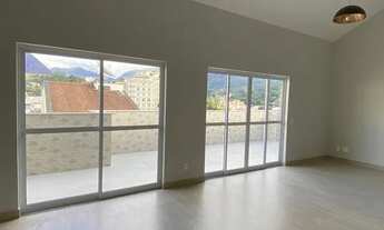 Imagem 6: Cobertura nova com 3 suítes, varandão, para locação no Centro de Nova Friburgo - RJ