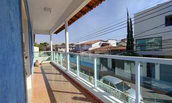 Imagem 3: Livia Machado Imóveis aluga casa duplex maravilhosa com 05 quartos na Mata da Praia