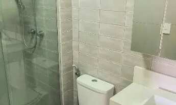 Imagem 6: Uma sala e varanda que possibilita muito conforto em um jantar em família