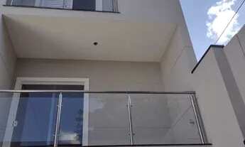 Imagem: Sobrado próximo ao metrô Tucuruvi