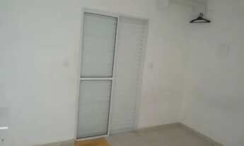 Imagem 2: Aluga-se kitnet Casa com 1 dormitório