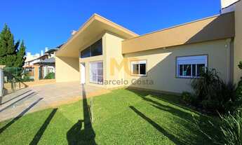 Imagem 3: Casa com laje à 03 quadras do mar com 03 dormitórios