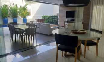 Imagem 2: Casa de condomínio para venda possui 500 metros quadrados com 4 quartos em Parque Verde