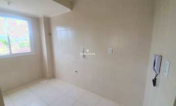 Imagem 6: Apartamento de 2 Dorm, Suíte, Garagem, Sacada e Churrasqueira