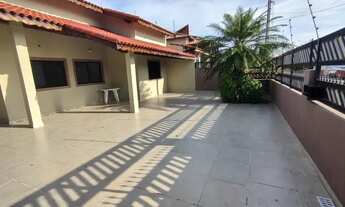 Imagem 2: Casa para venda possui 160 metros quadrados com 3 quartos em Balneario Josedy - Peruíbe