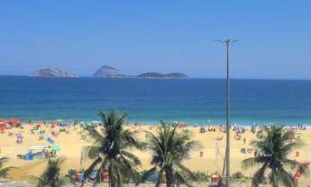 Imagem 3: Apartamento para aluguel e venda possui 270 metros quadrados com 4 quartos