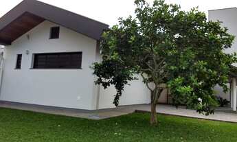 Imagem 4: Ótima residência com 3 suítes em Brusque, SC