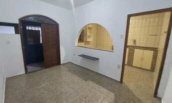 Imagem: Kitinete, térreo, Dr Laureano, Duque de