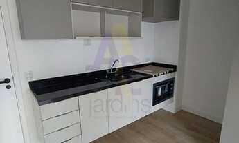 Imagem 3: Imóvel maravilhoso, nunca habitado, com 2 suítes e ampla varanda em rua privilegiada do Ja