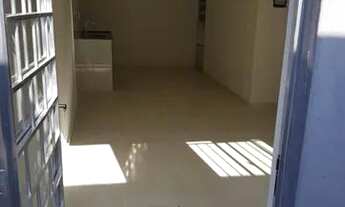 Imagem 3: CASA 2 QUARTOS BAIRRO COLEGIO PROXIMO METRÔ