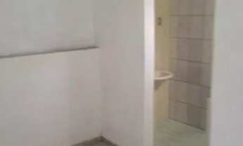 Imagem 3: Alugo boa casa em Jandira centro !