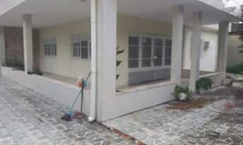 Imagem 2: Alugo p/comercio:270M2,4qts,2suite,garag 15car,dep.anexa c/2quart.mais ap.c/sla,qts,varand