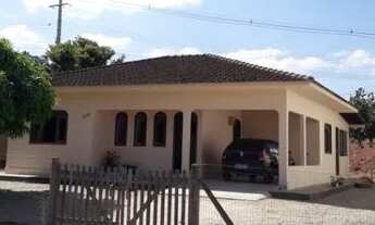 Imagem: Casa no Centro de SJB, 3 quartos, 130m²