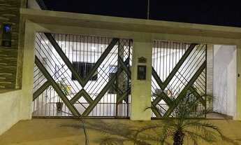 Imagem: Casa para venda tem 201 metros quadrados