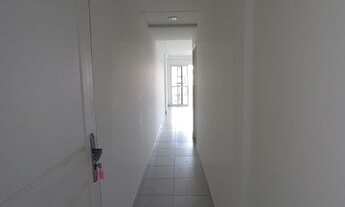 Imagem 2: Apartamento de 2 quartos com fino acabamento, vaga de garagem e excelente vista para o mar