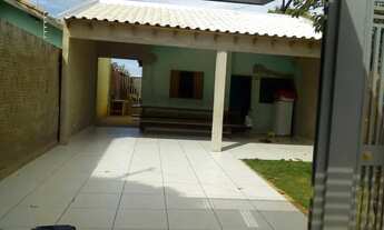 Imagem 2: Casa bem localizada