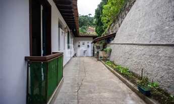 Imagem 4: EXCELENTE CASA - 04 QUARTOS , SENDO 02 SUITES- 03 VAGAS- QUITANDINHA - PETROPOLIS -RJ