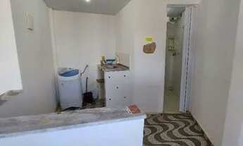 Imagem 5: Alugo Mega Kitnet há 650 metros da praia de Copacabana/ Comunidade Tabajaras