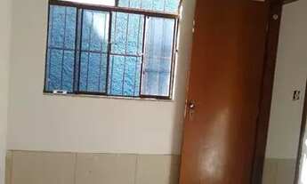 Imagem 5: Casa para aluguel tem 60 metros quadrados com 2 quartos em Grajaú - Juiz de Fora - MG