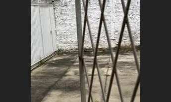 Imagem 4: Vendo Casa/escritório com Garagem 50 metros do HUT