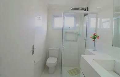 Imagem 3: Apartamento para venda com 68 metros quadrados com 3 quartos em Capão Raso - Curitiba - PR