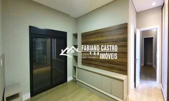 Imagem 2: Casa de condomínio para venda tem 244 metros quadrados com 3 quartos