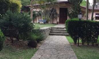 Imagem 2: CASA COM MARAVILHOSA ÁREA VERDE!!!