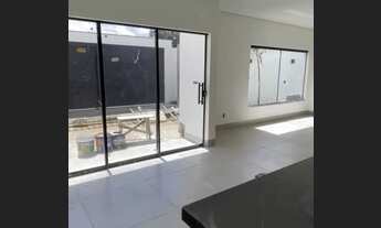 Imagem: Sobrado 3/4 sendo um suíte região central