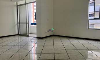 Imagem: Salvador - Apartamento Padrão - Caminho