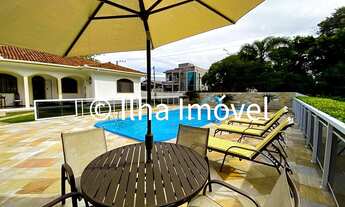 Imagem 2: Casa para venda com 10 metros quadrados com 4 quartos em Ponta das Canas - Florianópolis