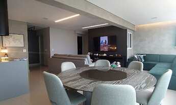 Imagem 4: Apartamento novo com móveis planejados e churrasqueira a carvão no Setor Bueno