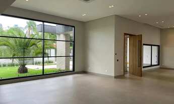 Imagem 7: Casa de condomínio térrea para venda tem 624 metros quadrados com 4 quartos