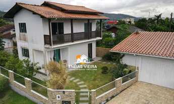 Imagem: Sobrado para venda tem 90 m² com 2 quartos