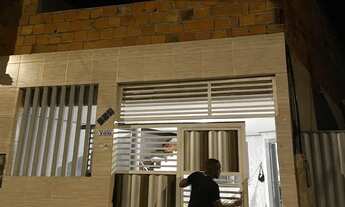 Imagem: 3 casas 1 de andar mais 1 no fundo