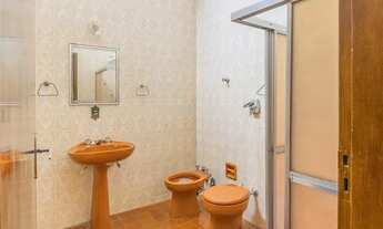 Imagem 6: Sobrado para venda possui 282 metros quadrados com 5 quartos em Vila Progresso - Jundiaí