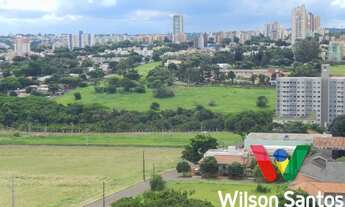 Imagem: Lindo apto zona 8 c Sacada e 2 quartos sendo