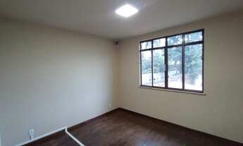 Imagem 2: Casa para aluguel e venda com 180 metros quadrados com 5 quartos em Rebouças - Curitiba