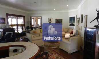 Imagem 4: Casa com terreno de 2240 m²