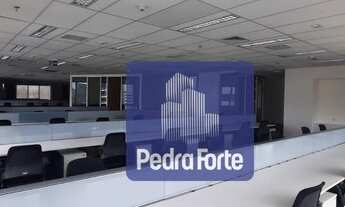 Imagem 4: Andar corporativo mobiliado