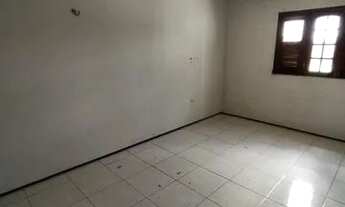 Imagem 4: Casa para venda possui 90 metros quadrados com 2 quartos em Parque Dois Irmãos - Fortaleza