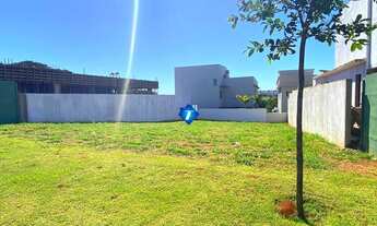 Imagem 3: Lote Excelente no Condomínio Alphaville II com Localização Privilegiada