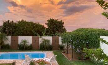 Imagem: Alugo excelente casa com piscina!