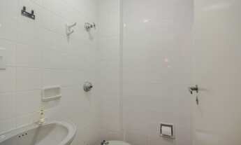 Imagem 6: Apartamento reformado e amplo com localização privilegiada