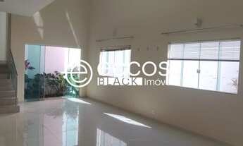 Imagem: CASA EM CONDOMÍNIO RESIDENCIAL em UBERLÂNDIA