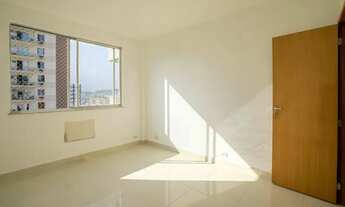 Imagem 3: Apartamento para venda possui 52 metros quadrados com 2 quartos em Tijuca - Rio de Janeiro