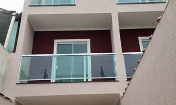 Imagem 2: Casa para venda possui 100 metros quadrados com 2 quartos em Jardim Caguassu - São Paulo